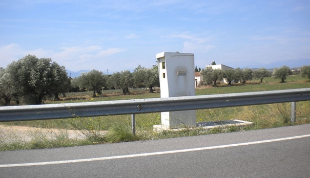 DGT installeert 10 nieuwe flitspalen op de Canarische Eilanden