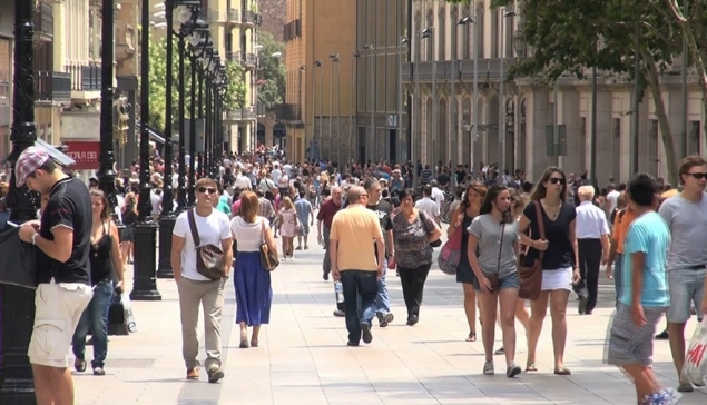De eerste dag van juli markeert de officiële start van de zomeruitverkoop