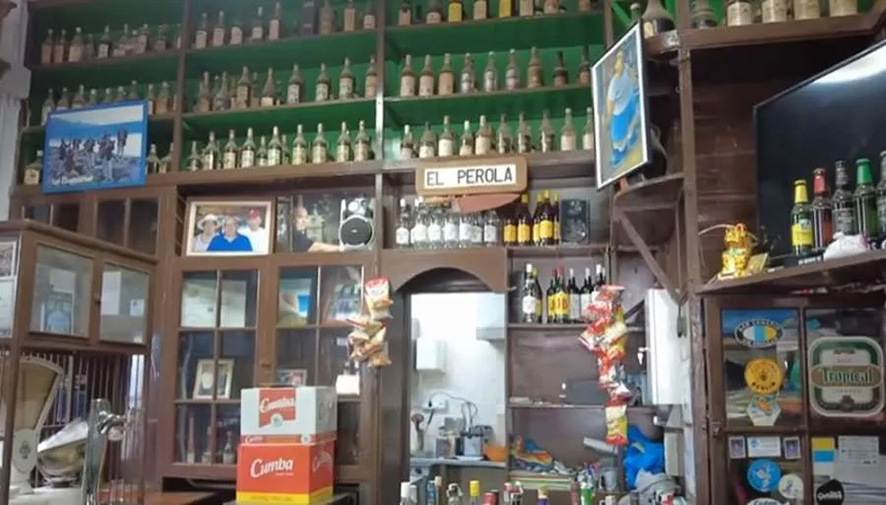 De oudste bar van de Canarische Eilanden viert 150 jaar traditie